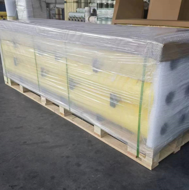 Yellow And Green Color Cotton Bale Wrap film Suitable for John Deere Cotton Picker